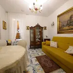 Giallo Napoletano Apartament Neapol