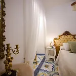 Giallo Napoletano Neapol